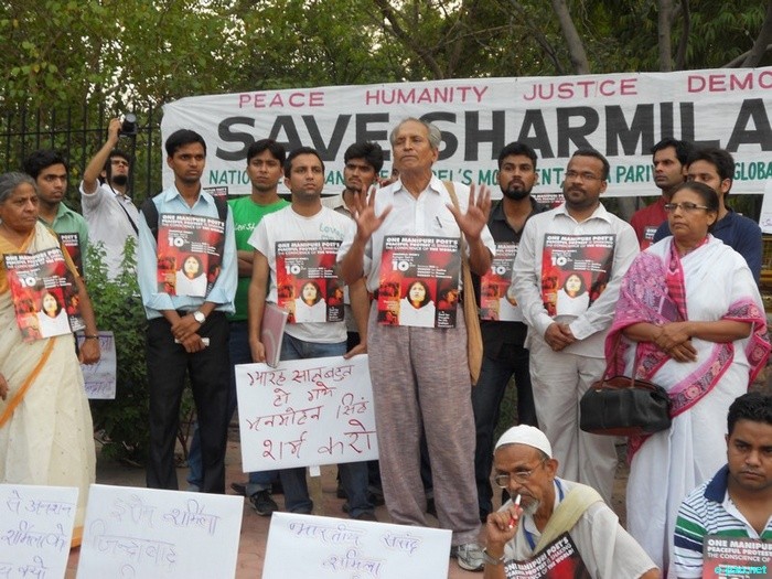 Save Sharmila Campaign at Rajghat, New Delhi :: June 25 2011