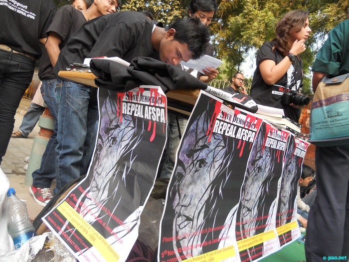 Campaign to support Irom Sharmila's 11 year long Hunger-strike at New Delhi on 5th November 2011 