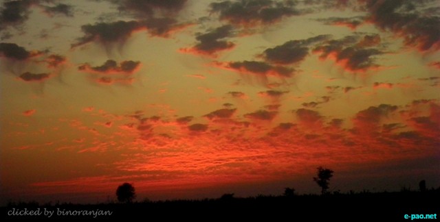Sunsets clicked at Hutti Gold Mines regions, Karnataka :: 2010