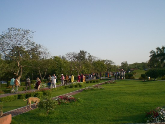 Lotus Temple , New Delhi :: 2008