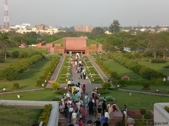 Lotus Temple , New Delhi :: 2008