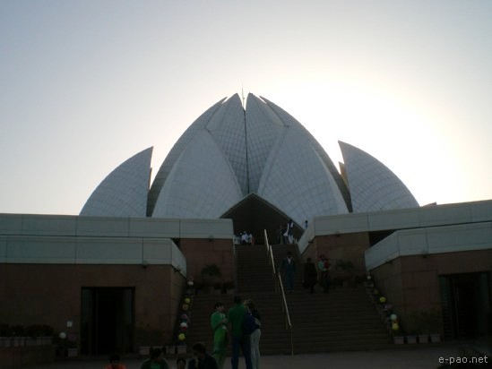 Lotus Temple , New Delhi :: 2008