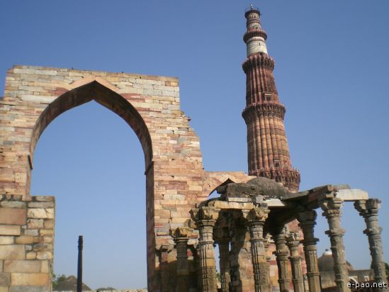 Qutub Minar - Delhi :: 2007