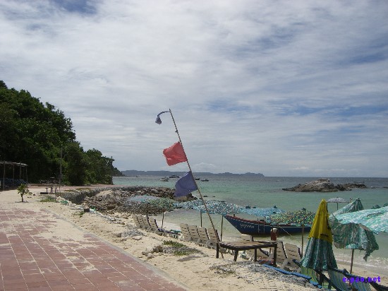 Ko Lan or Coral Island :: Thailand 2008