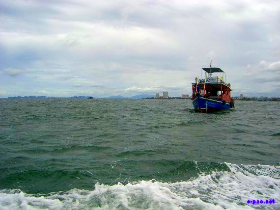 Ko Lan or Coral Island :: Thailand 2008