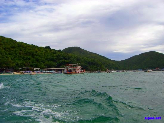 Ko Lan or Coral Island :: Thailand 2008