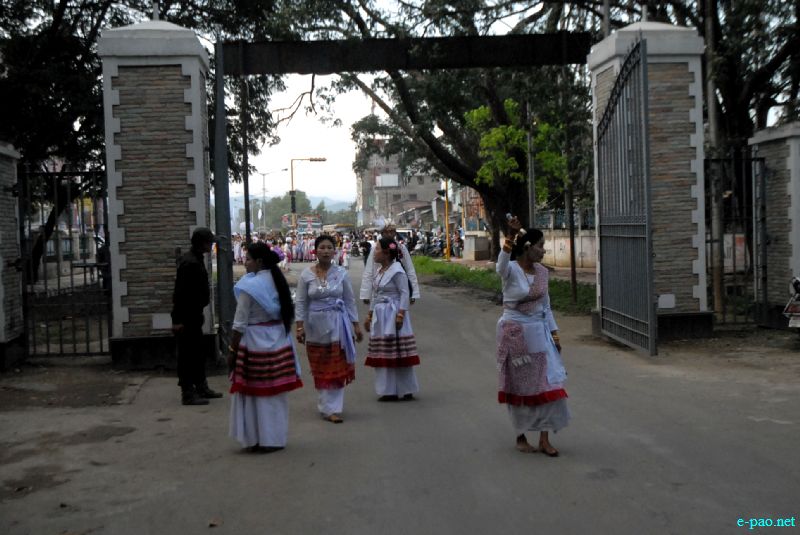 Lai Haraoba at KhunthokHanbi :: 02 May 2012