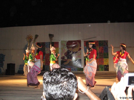 Manipuri Jagoi by Manipuri students at Hyderabad :: May 2008