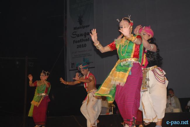 Cultural Show at The Manipur Sangai Tourism Festival :: 21-30 November 2010