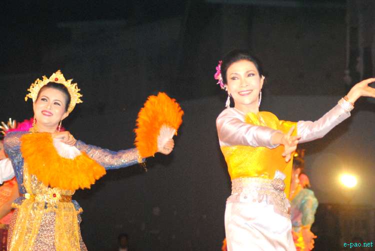 Thai Cultural Dance at the Manipur Sangai Tourism Festival 2011 :: 28 Nov 2011