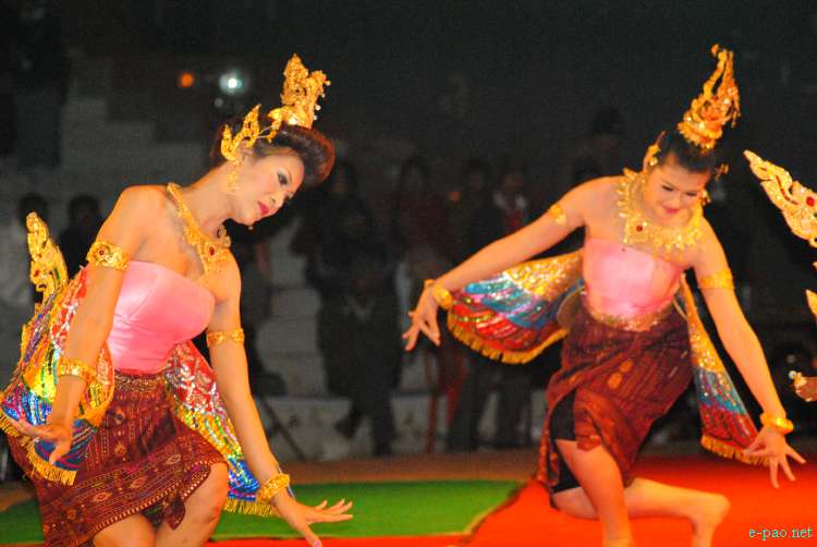 Thai Cultural Dance at the Manipur Sangai Tourism Festival 2011 :: 28 Nov 2011