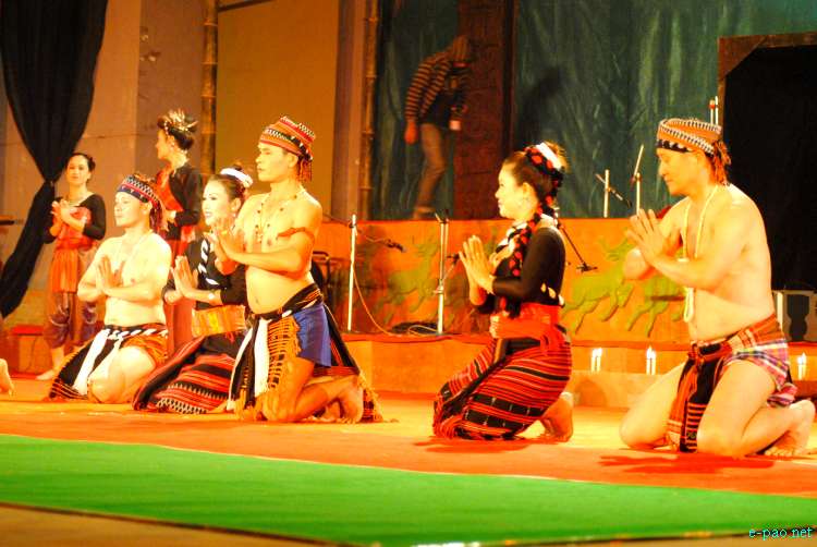 Thai Cultural Dance at the Manipur Sangai Tourism Festival 2011 :: 28 Nov 2011