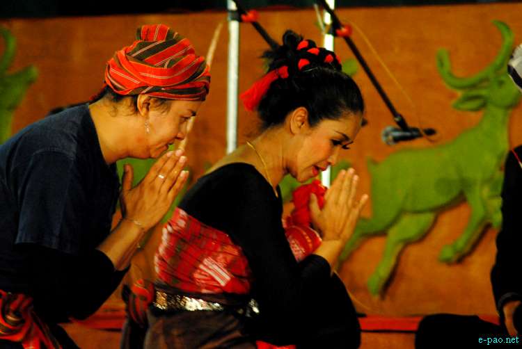 Thai Cultural Dance at the Manipur Sangai Tourism Festival 2011 :: 28 Nov 2011