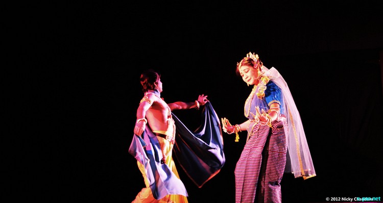Nayikaa - A dance direction by  Dr Sonal Mansingh at Delhi :: 17 Jan 2012