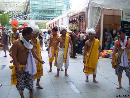 Dhol and Pung Chollom at Festival of India - Singapore :: 2008