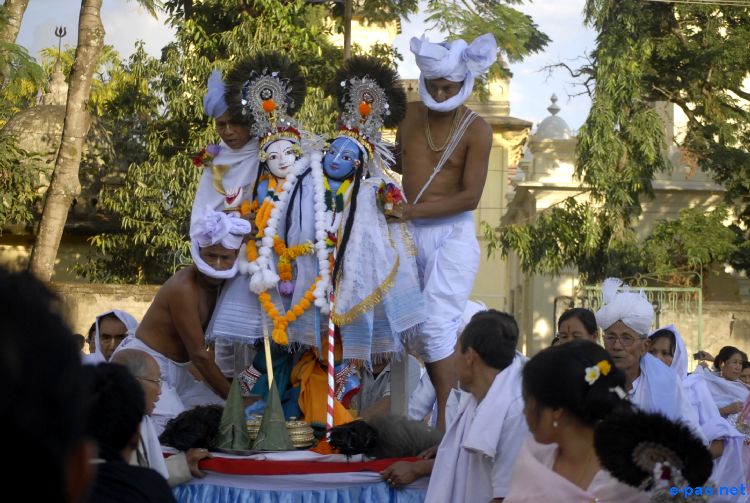 Sansenba at Shree Shree Govindajee and Bijoy Govinda Temple :: November 03 2011