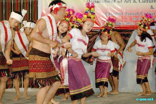 Kom Khurpui Lam : Folk Cultural Dance of the Kom