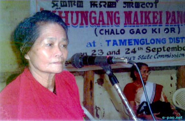 Lhingjaneng Gangte speaking at a function at Tamenglong