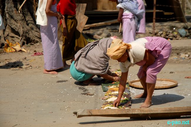 <I>Saroi Khangba</I> at <I>Lamta Thangja</I> :: 05 March 2011