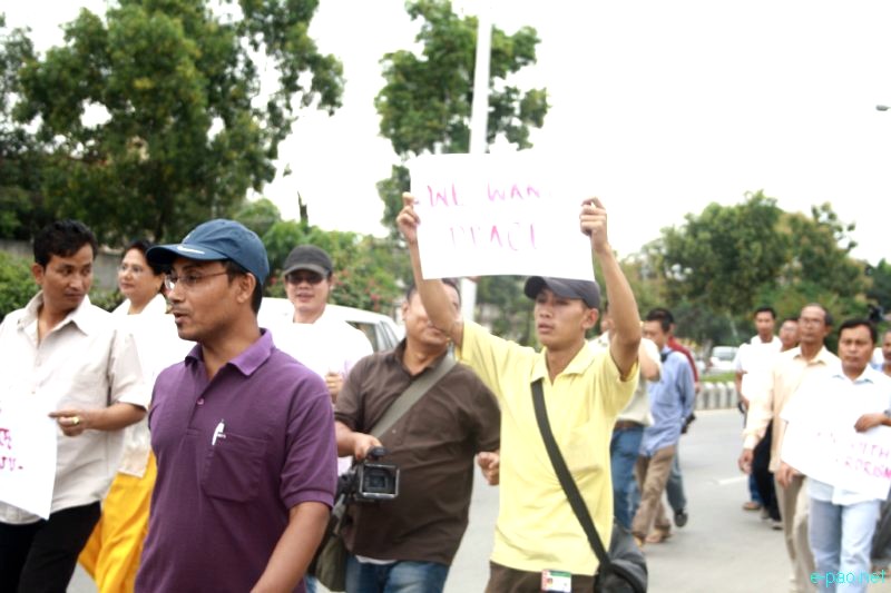 All Manipur Working Journalists Union (AMWJU) protest rally at Imphal - Part 1 :: 12th August 2012