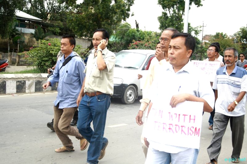 All Manipur Working Journalists Union (AMWJU) protest rally at Imphal - Part 1 :: 12th August 2012