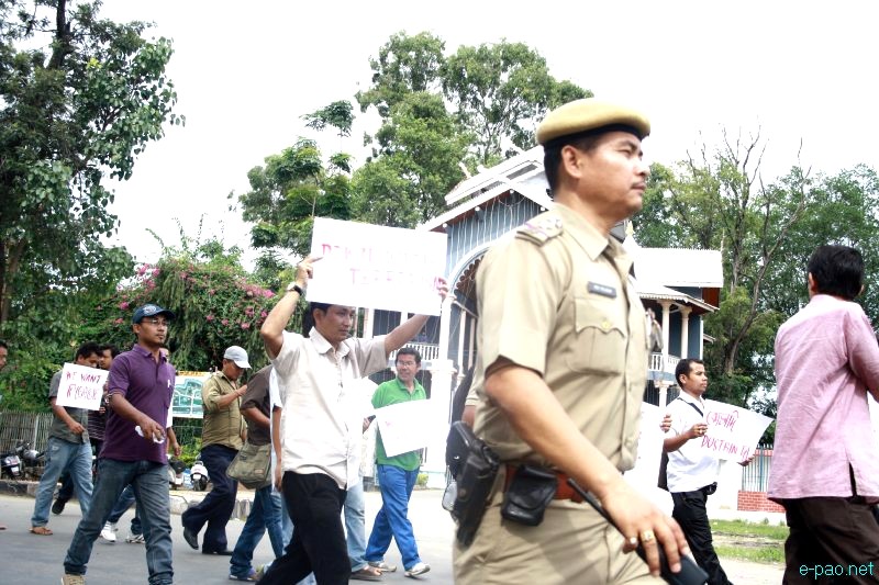 All Manipur Working Journalists Union (AMWJU) protest rally at Imphal - Part 1 :: 12th August 2012