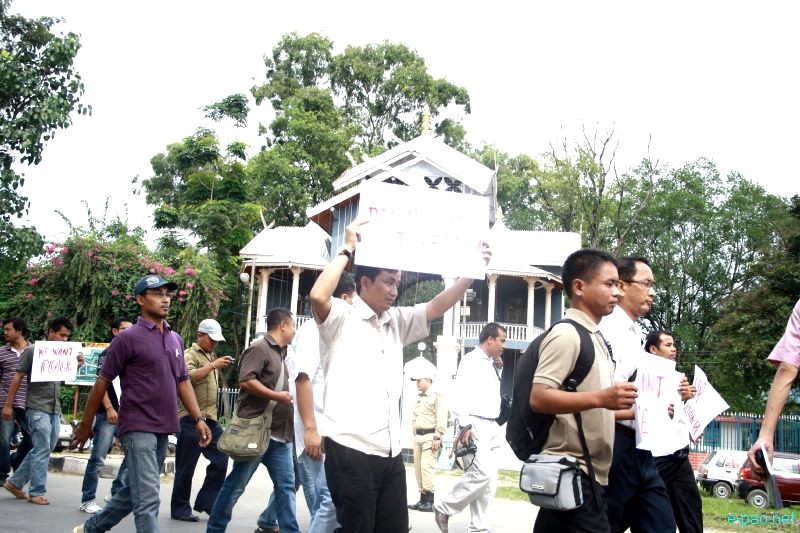 All Manipur Working Journalists Union (AMWJU) protest rally at Imphal - Part 1 :: 12th August 2012