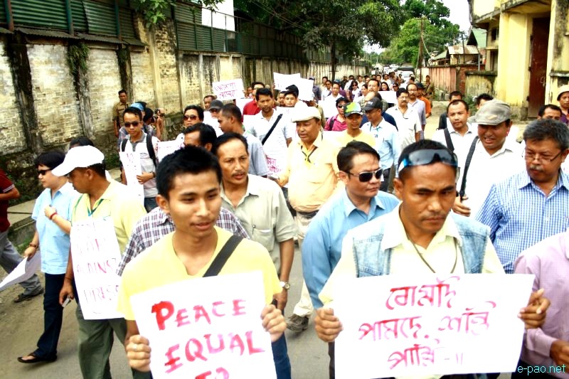 All Manipur Working Journalists Union (AMWJU) protest rally at Imphal - Part 2 :: 12th August 2012