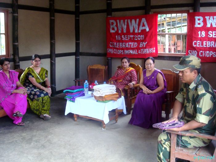 Gift handing out ceremony for widows of late BSF jawan at Nambol Phoijing :: September 20 2011