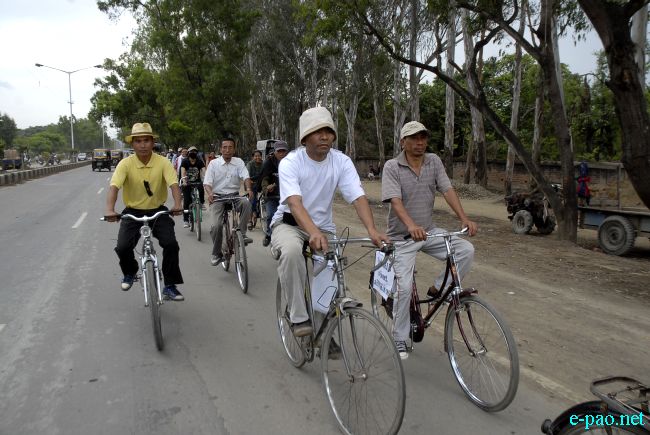 Critical Mass Cycle :: April 29 2011