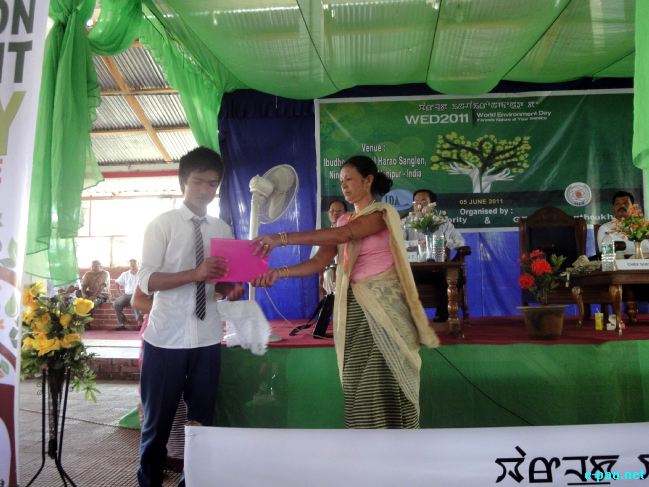 World Environment Day at Ningthoukhong  :: June 5 2011