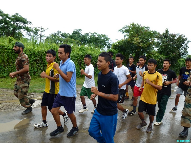 18 Sikh helping youth of Manipur for Army Recruitment :: 28 June 2012