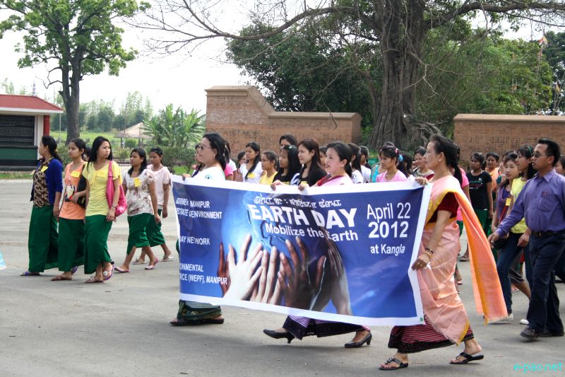 Earth Day 2012 at Kangla with Women's Enviroment Protection Force (WEPF), Manipur :: 22 April 2012