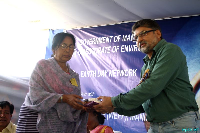 Earth Day 2012 at Kangla with Women's Enviroment Protection Force (WEPF), Manipur :: 22 April 2012