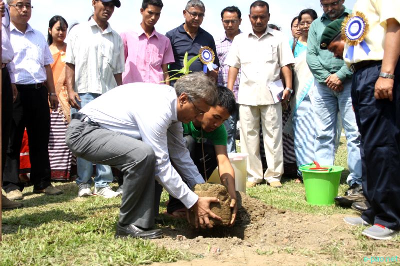 Earth Day 2012 at Kangla with Women's Enviroment Protection Force (WEPF), Manipur :: 22 April 2012