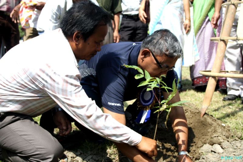 Earth Day 2012 at Kangla with Women's Enviroment Protection Force (WEPF), Manipur :: 22 April 2012