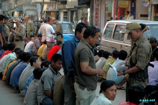 Police Frisking on eve of Lok Sabha Election :: April 10 2009