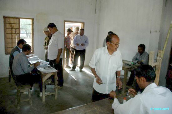 Voting for 1st Phase of Lok Sabha 2009 (Outer) :: April 15 2009