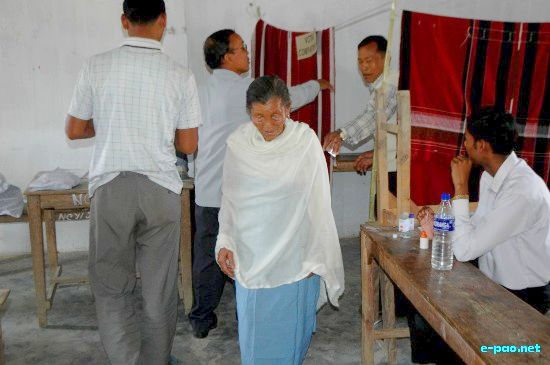 Voting for 1st Phase of Lok Sabha 2009 (Outer) :: April 15 2009