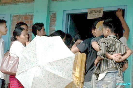 Voting for 1st Phase of Lok Sabha 2009 (Outer) :: April 15 2009