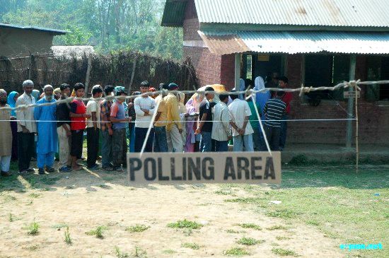 Voting for 1st Phase of Lok Sabha 2009 (Outer) :: April 15 2009