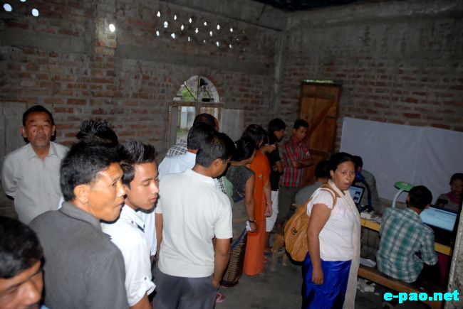 Population Census at Khoyathong polem Leikai, Imphal :: July 18 2011