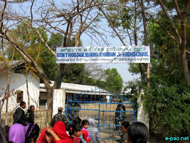 Voting at Konthoujam Assembly Constituency :: February 14, 2011