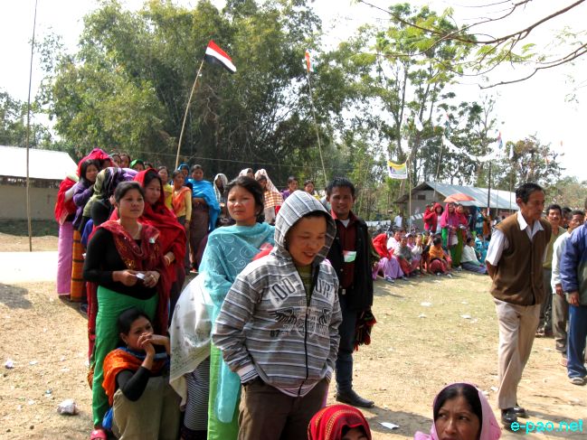 Voting at Konthoujam Assembly Constituency :: February 14, 2011