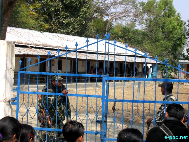 Voting at Konthoujam Assembly Constituency :: February 14, 2011