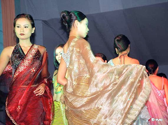 Reliance Mobile's Potpourri Fashion :: 14th September 2008