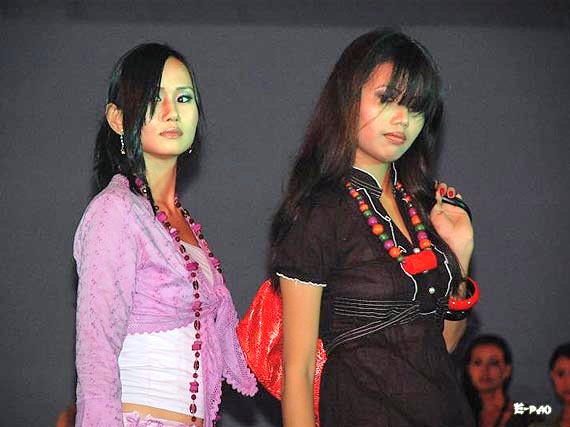 Reliance Mobile's Potpourri Fashion :: 14th September 2008