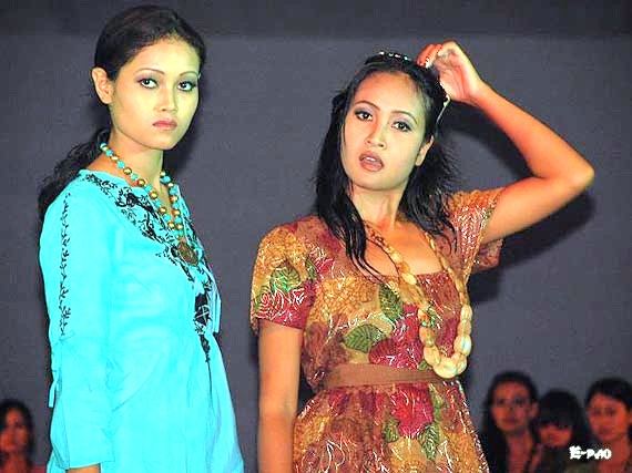 Reliance Mobile's Potpourri Fashion :: 14th September 2008
