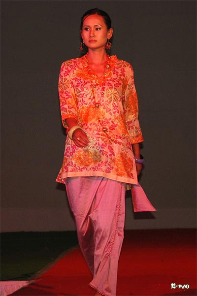 Reliance Mobile's Potpourri Fashion :: 14th September 2008