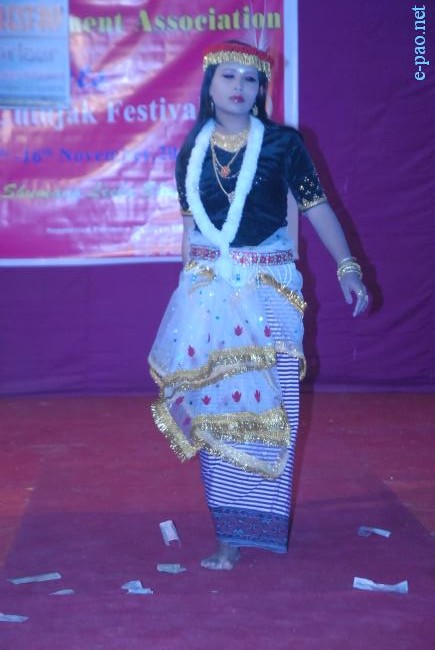 Fashion show at Manipur Chinzak festival 2010 :: 16 November 2010
